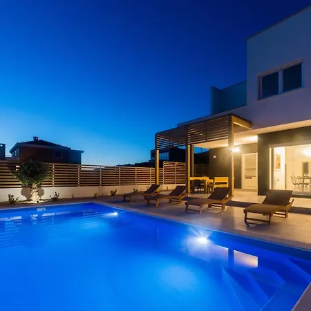 Willa Belveder Pag Town