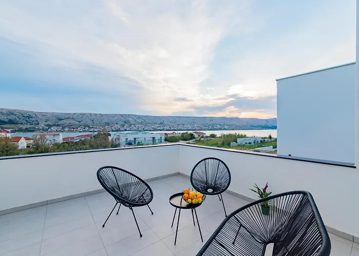 Villa Belveder Pag Town